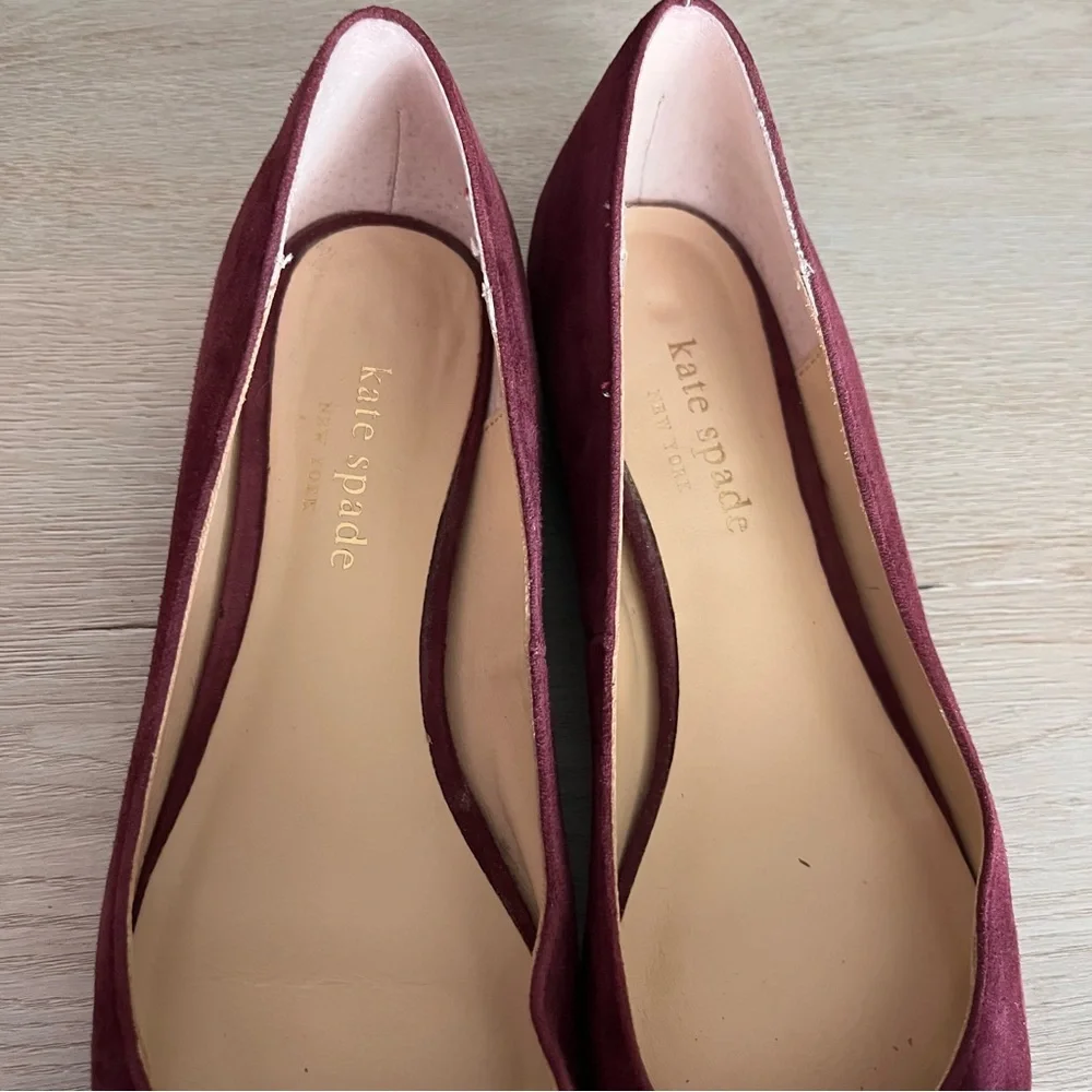 Kate Spade • Like New Burgundy “Norah”‎ Suede Flats